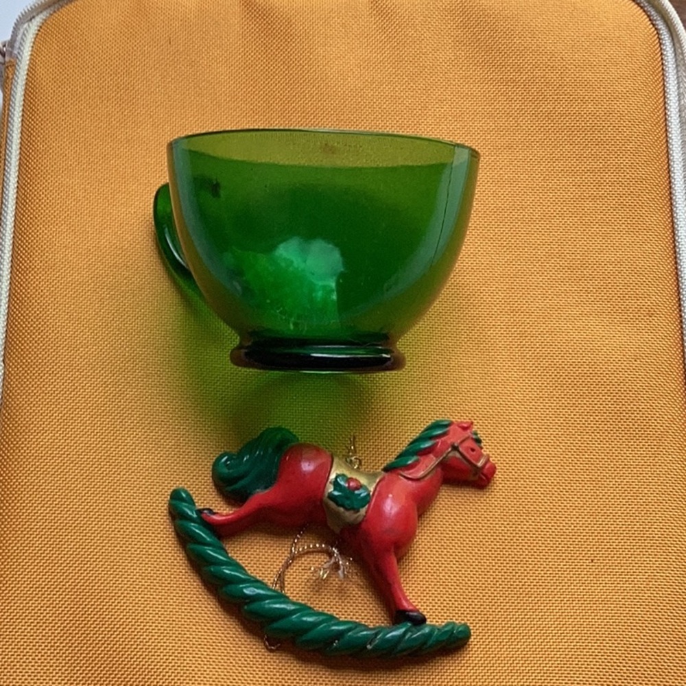 ⚜️ EMERALD GREEN GLASS  w/ Etched STARS GOLD PEDESTAL BASE EVC SERVICE BOWL VTG - Picture 13 of 16